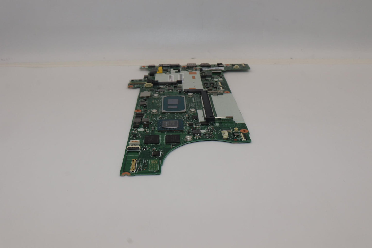 Lenovo Motherboard with i7-1185G7, 16GB RAM, Discrete Graphics, TPM, Windows - 5B21J08202