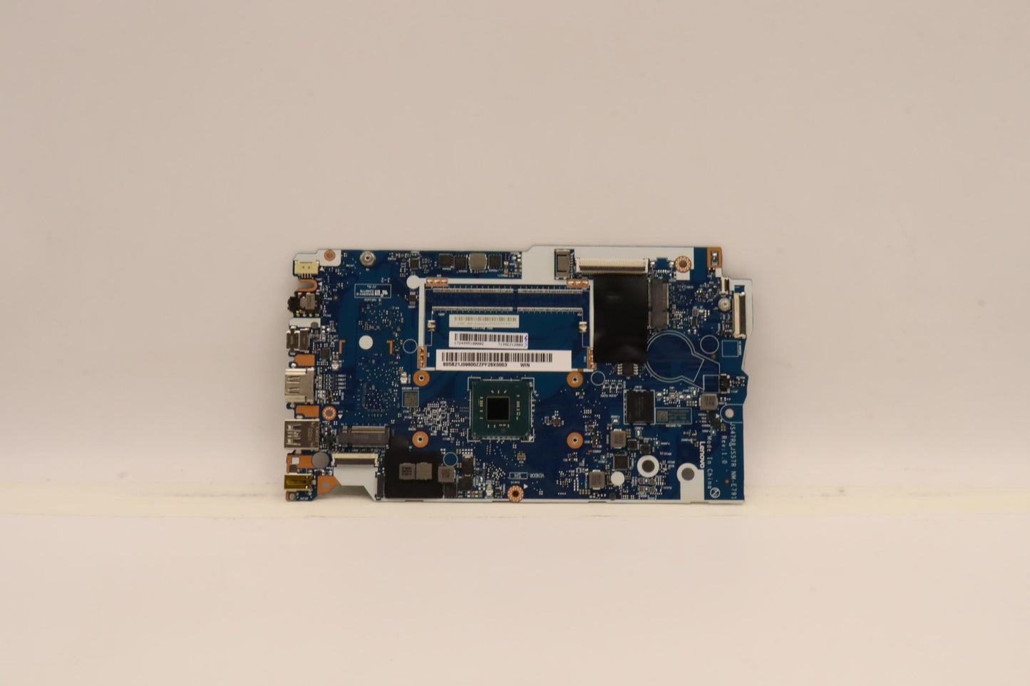 Lenovo Bdplanar Mb L82V7 Win N5030Uma - 5B21J09800