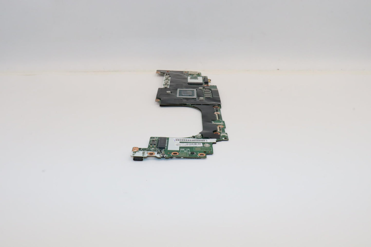 Lenovo Motherboard Ryzen 7, 16GB RAM, TPM 2.0, Windows DPK - 5B21J41211