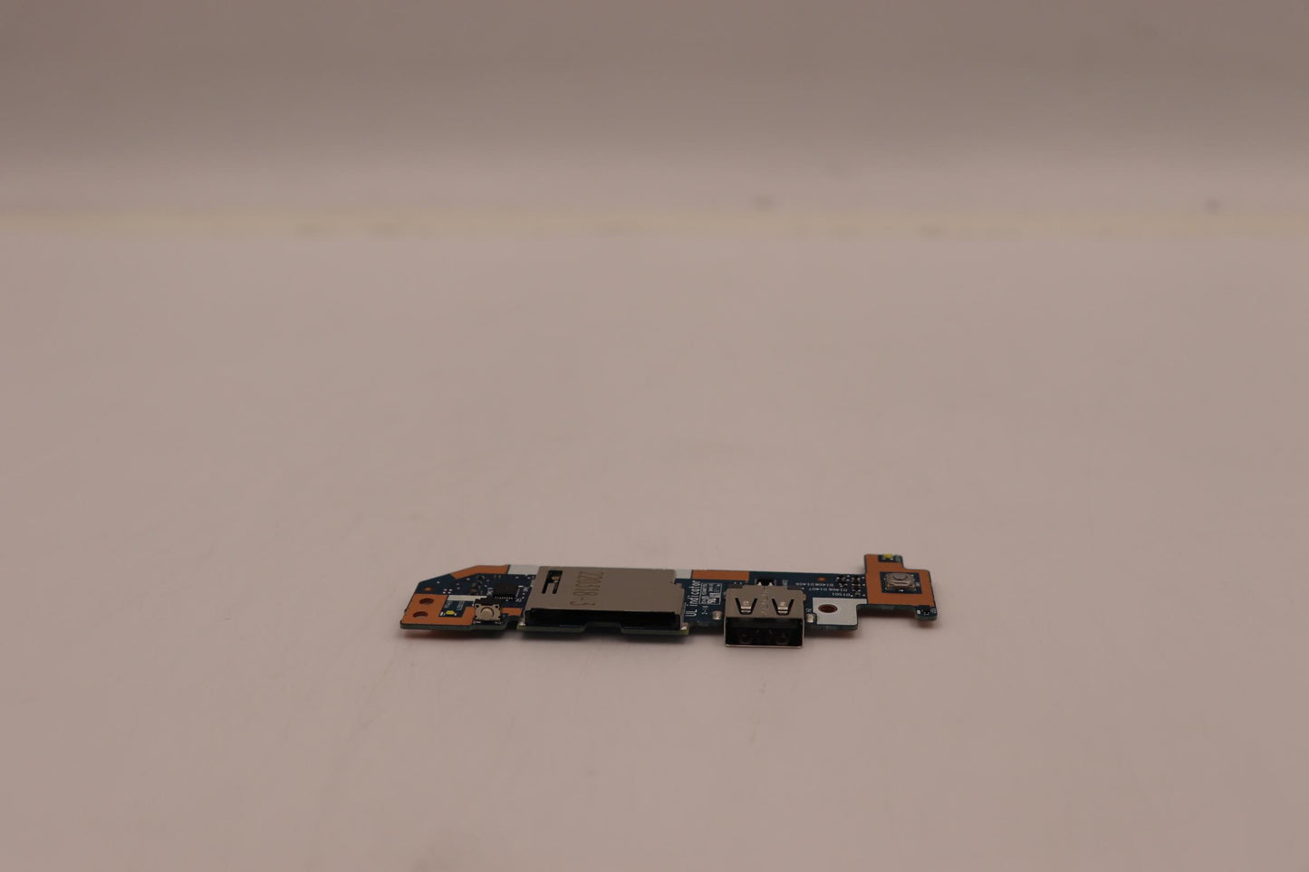 Lenovo USB Board - 5C50S25335
