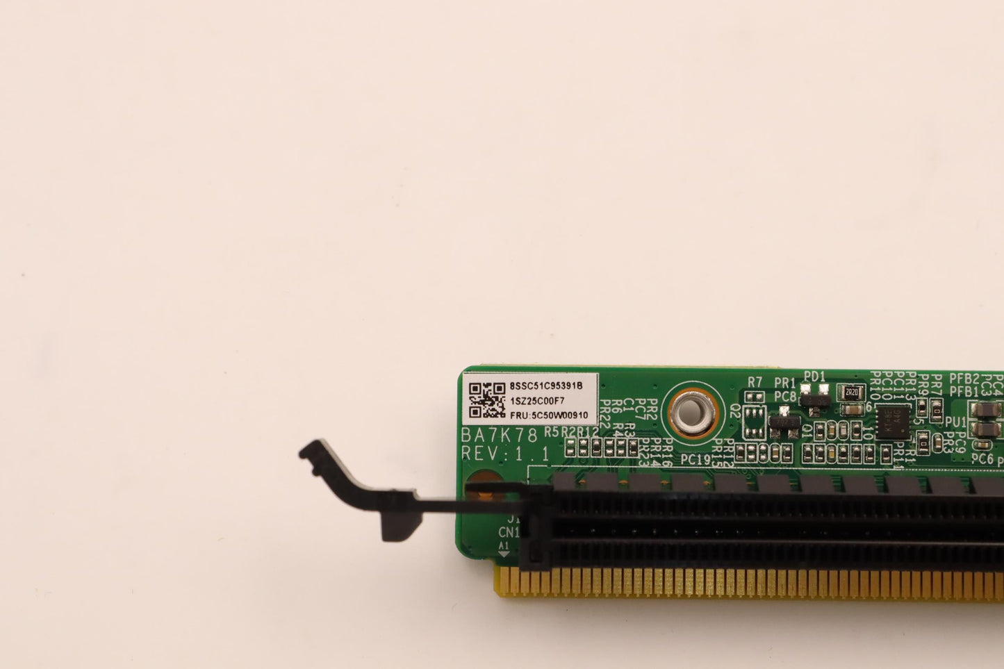 Lenovo Tiny8 PCIe x16 Riser Card - 5C50W00910