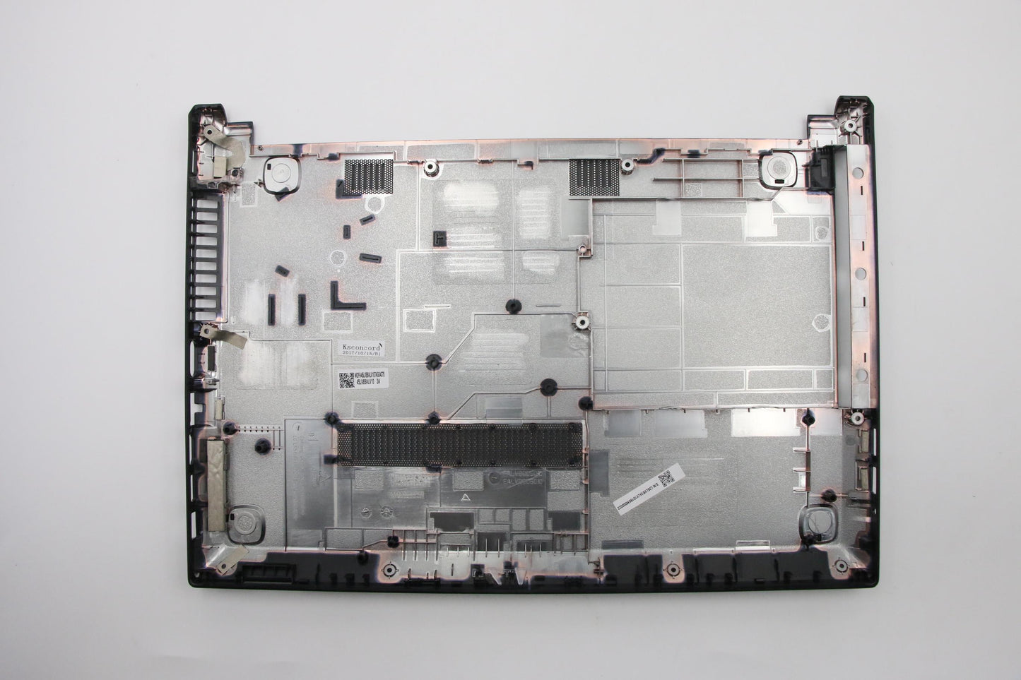 Lenovo Lower Case Cover, Non-Ultra Low Temperature Compatible - 5CB0M32013