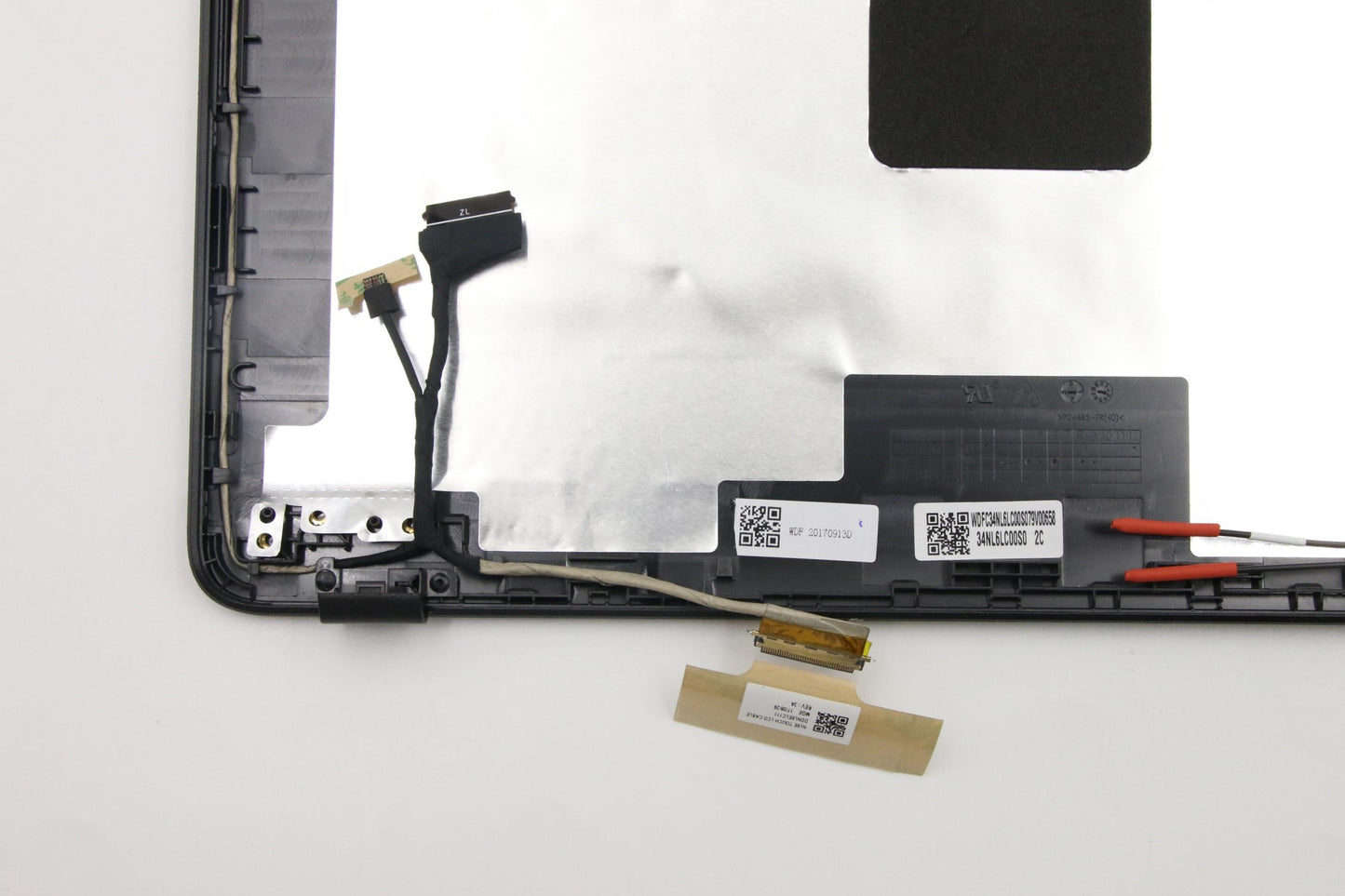 Lenovo Nl6E Lcd Cover W/Antenna Black - 5CB0N21056