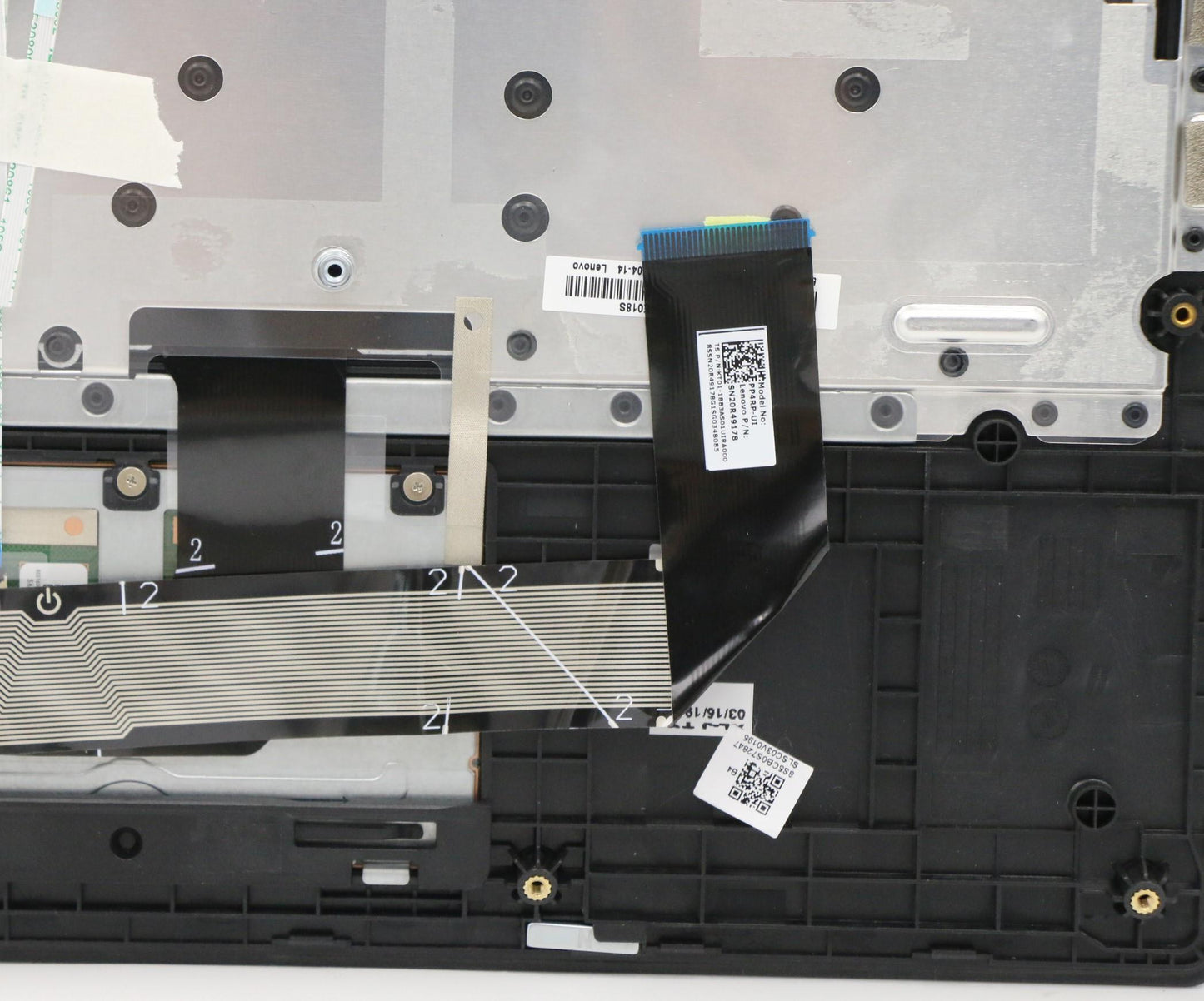 Lenovo Upper Case Asm_Us Inte B 81Jw - 5CB0S72848