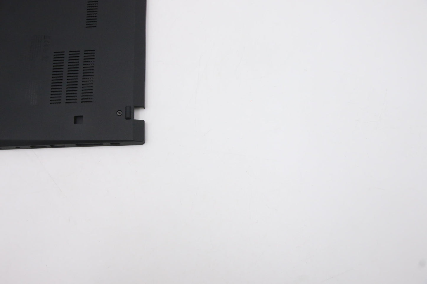 Lenovo D-Cover with WWAN Sub Assembly - 5CB0S95408