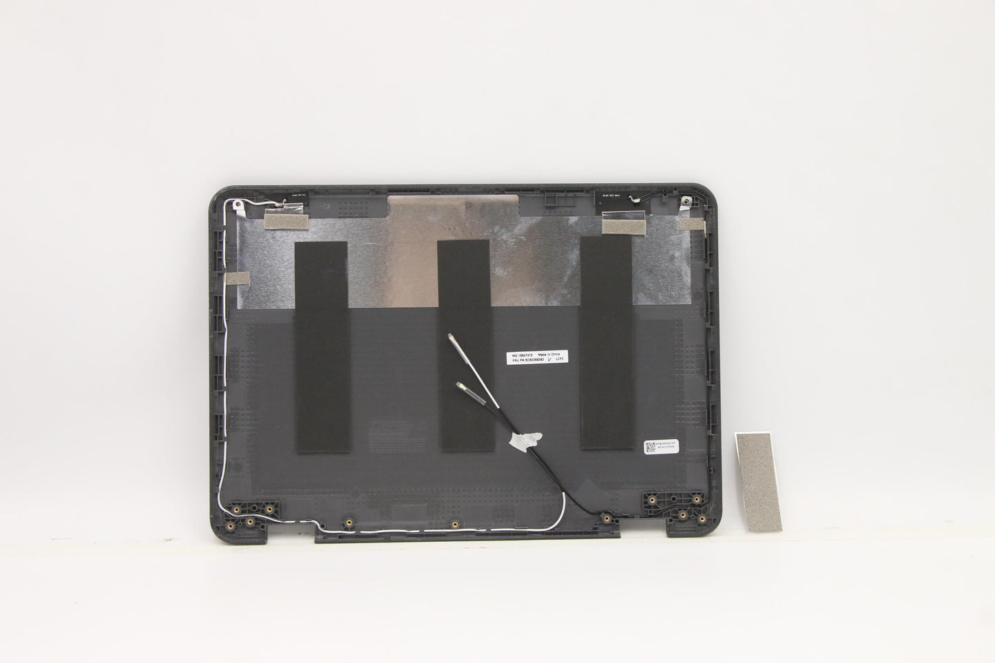 Lenovo - COVER A-Cover, with WLAN Antenna, with Gasket - 5CB0Z69393