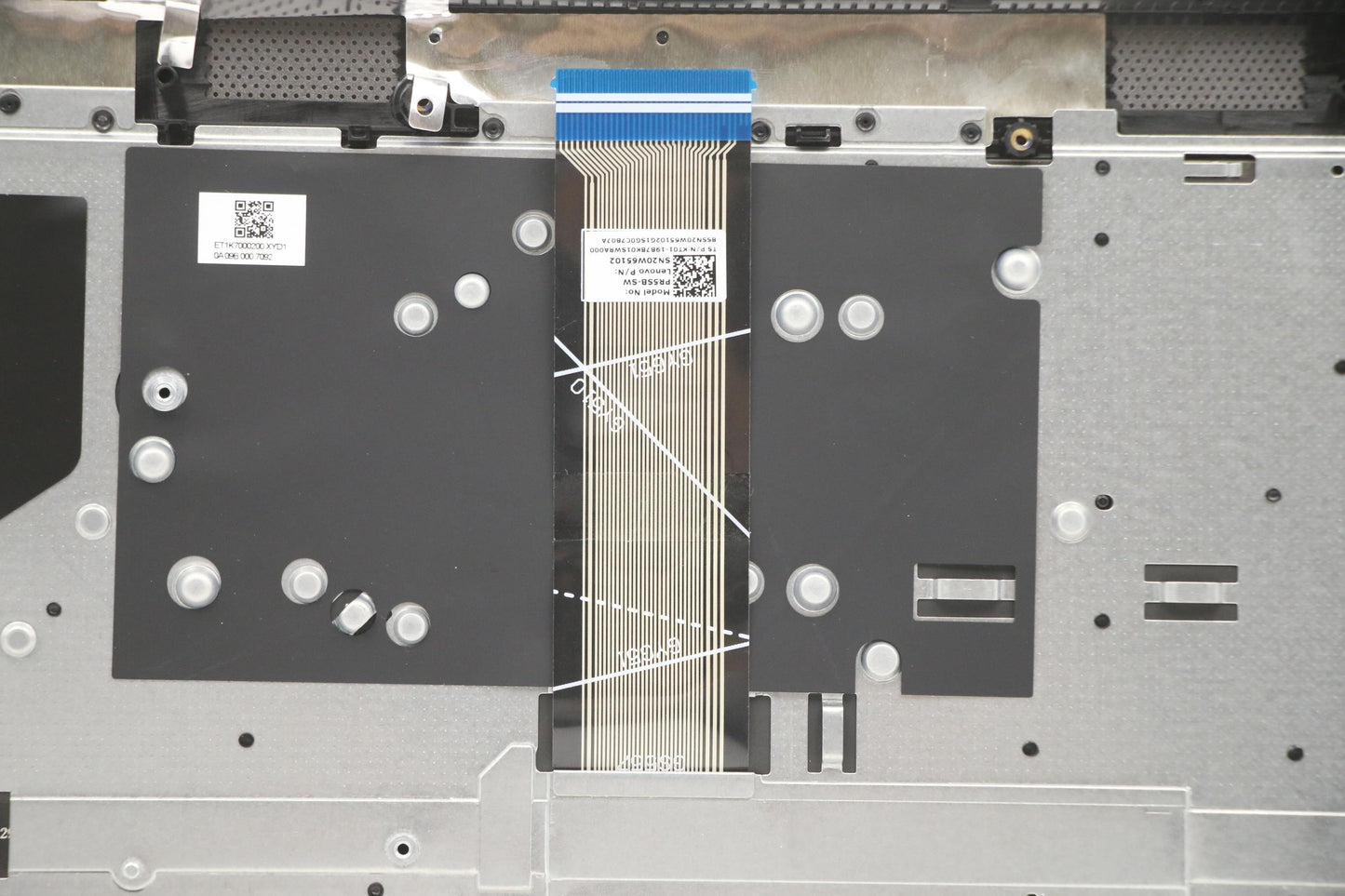 Lenovo Cover Upper Case Asm_Swsl81Yqb - 5CB1A29936