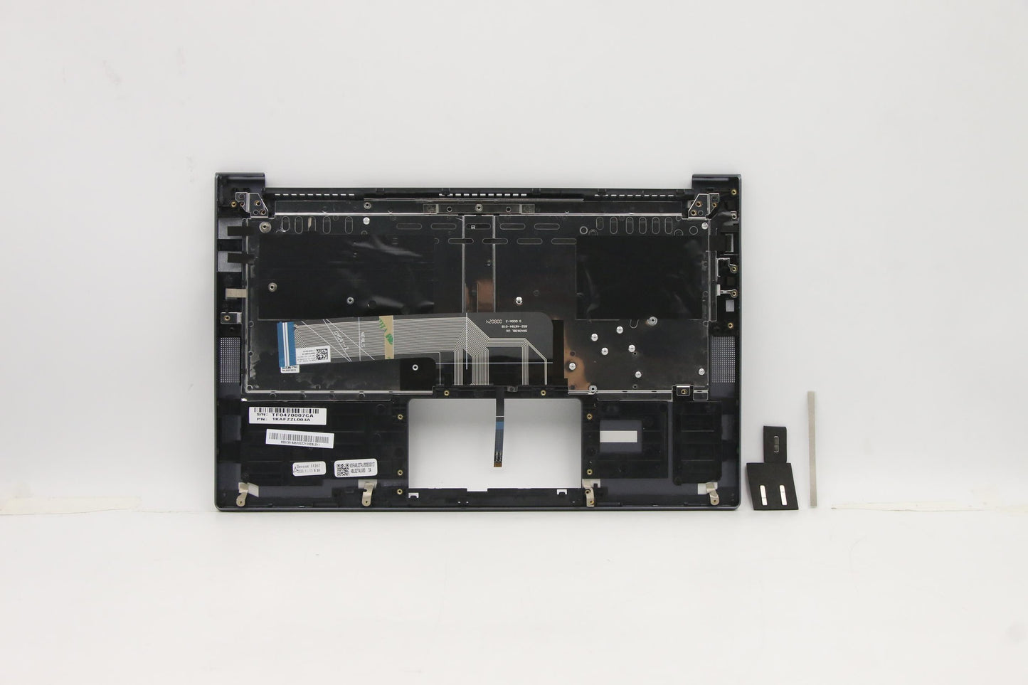 Lenovo Cover Upper Case Asm_La Q82A3 - 5CB1B05300