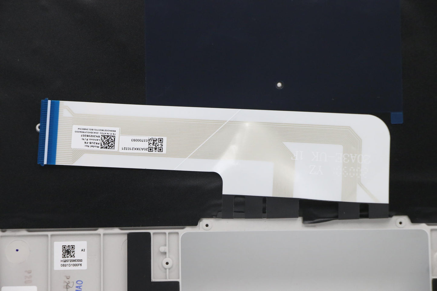 Lenovo Cover Upper Case Asm_Fra H 82E - 5CB1B07994