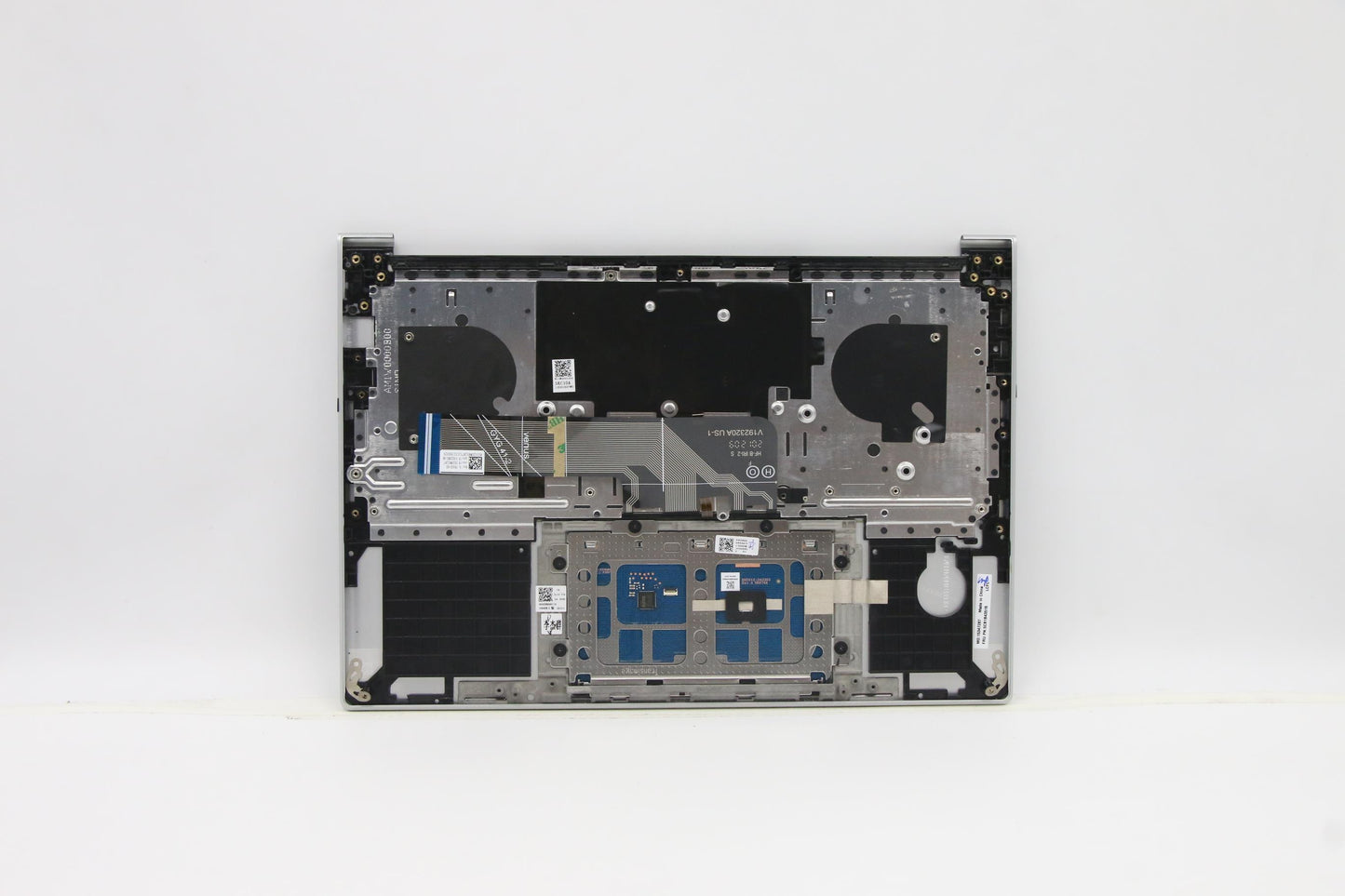 Lenovo Cover Upper Case Asm_Kor L82La - 5CB1B43516