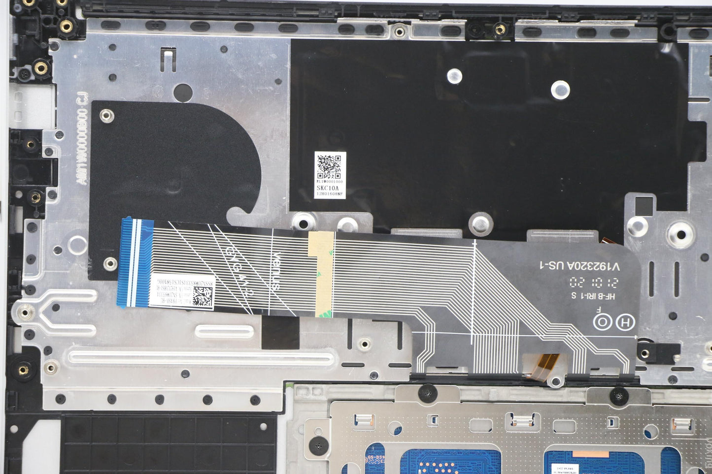 Lenovo Cover Upper Case Asm_Rus L82La - 5CB1B43520