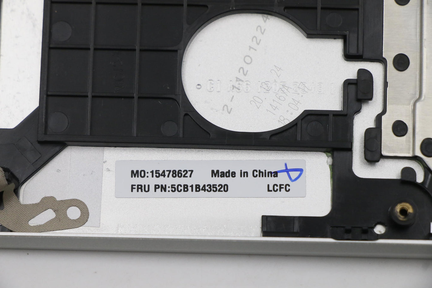 Lenovo Cover Upper Case Asm_Rus L82La - 5CB1B43520