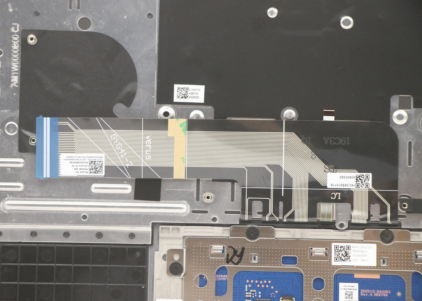 Lenovo Cover Upper Case Asm_Ara L82La - 5CB1B43529