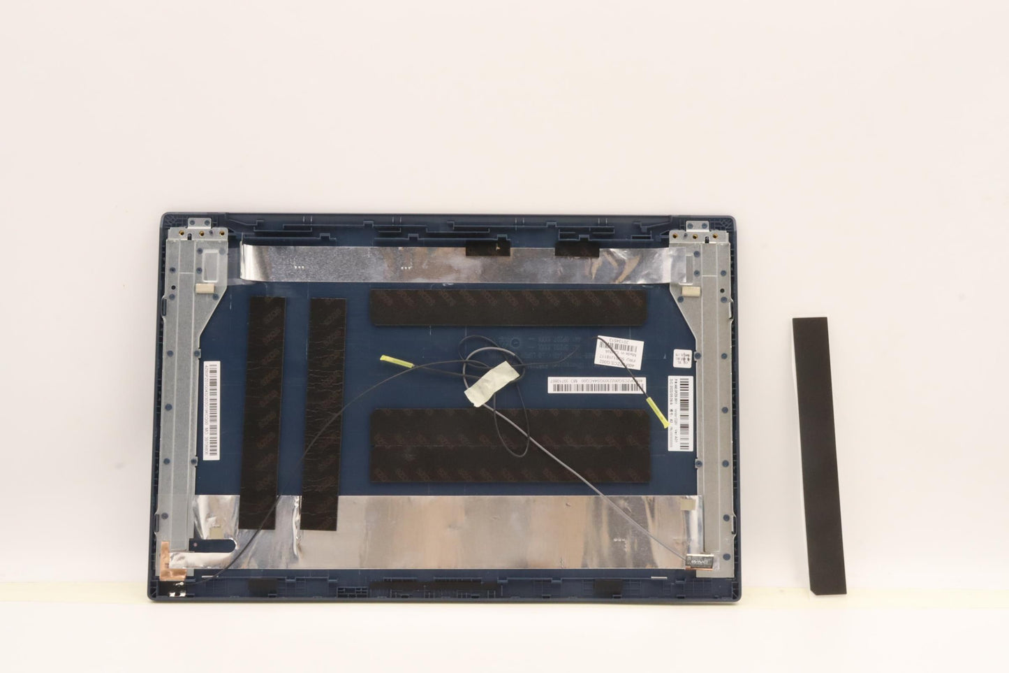 Lenovo A Cover in Plastic, 3.0T, for WLAN - 5CB1J18117