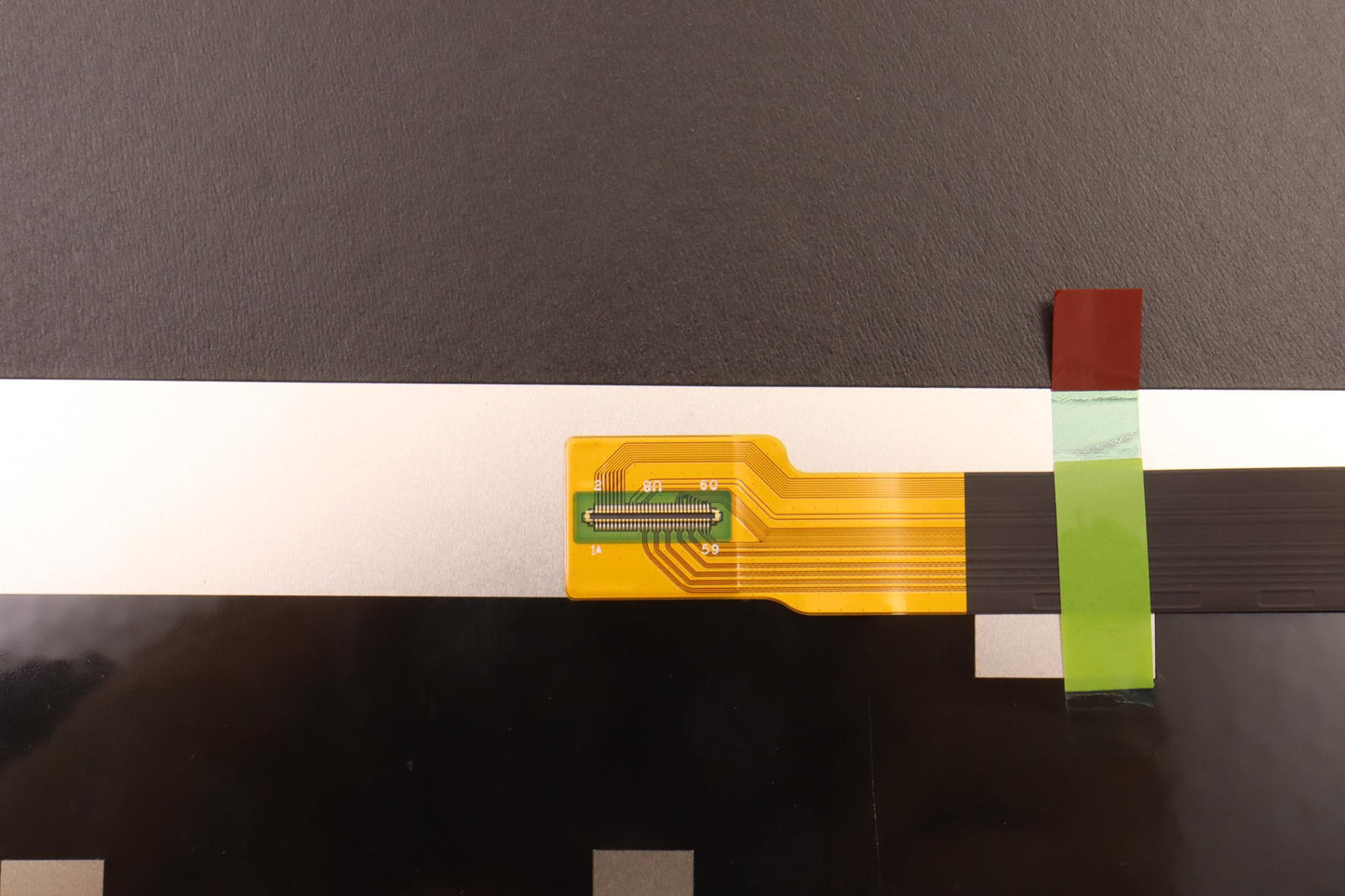 Lenovo 12.3" WQXGA Touch Display, Glare, IPS, 500 nits, 100% DCI-P3 - 5D10S39846