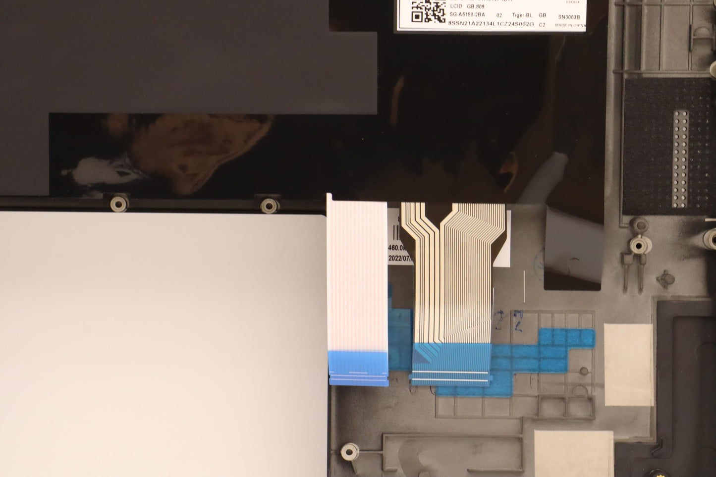 Lenovo UK Backlit Keyboard with Fingerprint Reader and WWAN C-Cover - 5M11D12256