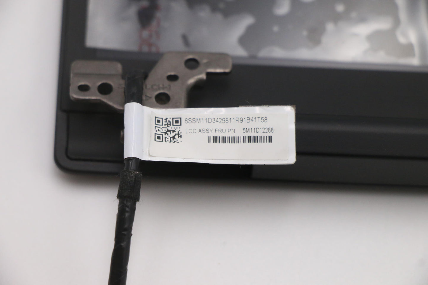 Lenovo LCD Module, 16", WQUXGA, Non-Touch, Anti-Glare, IPS, 600nit, 100% Color Gamut, Color Calibration - 5M11D12288