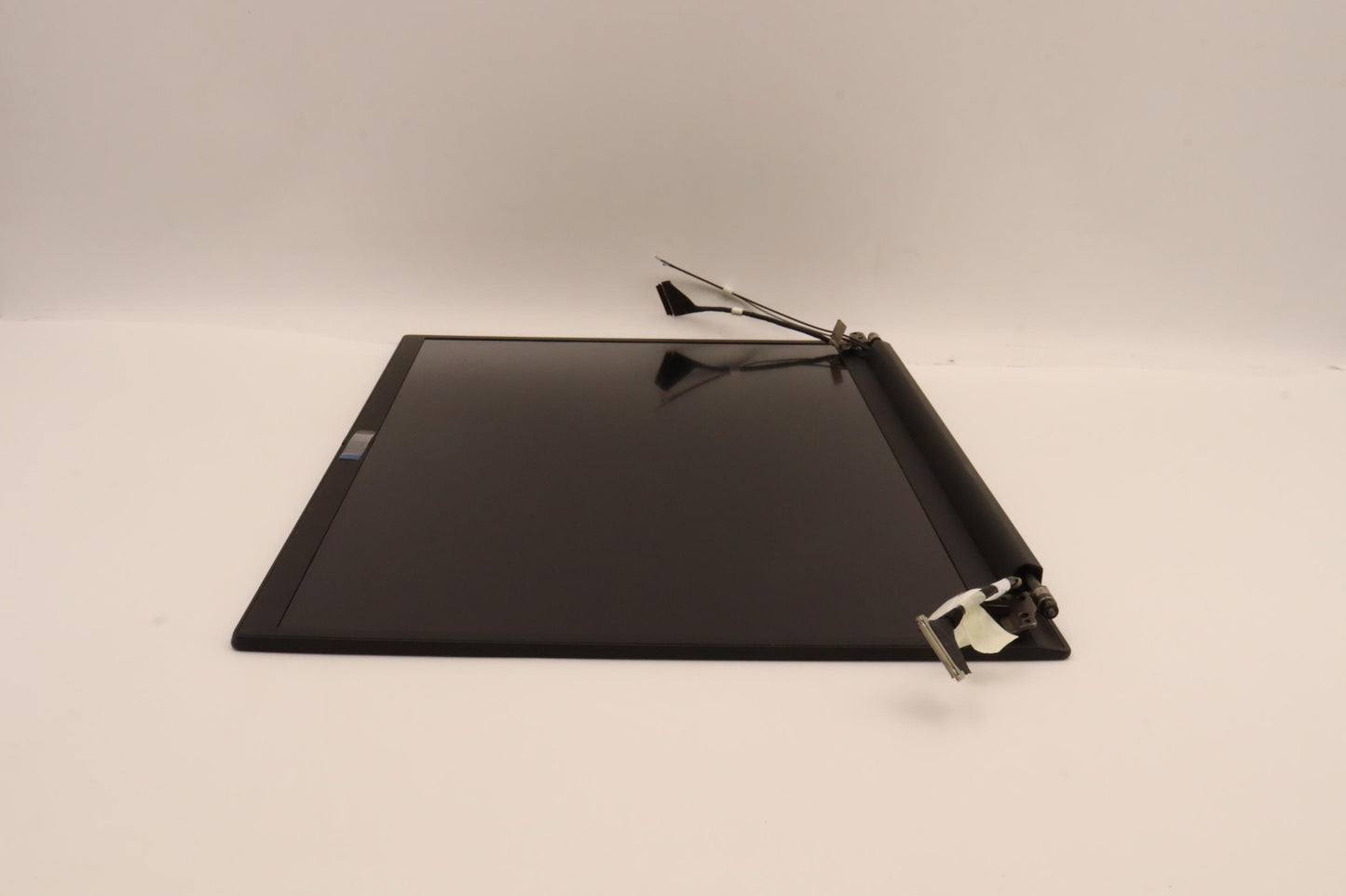 Lenovo LCD Module, 16" WUXGA, Non-Touch, Anti-Glare, IPS, 300 nits, Colour Calibration, with FHD Hybrid RGB+IR Camera - 5M11D12313