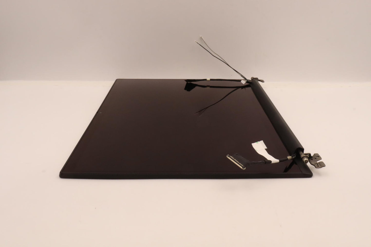 Lenovo LCD Module, 16", WQUXGA, Touch, Anti-Reflection, Anti-Smudge, IPS, 600nit, Color Calibration, with FHD Hybrid RGB+IR Camera @ - 5M11D12321