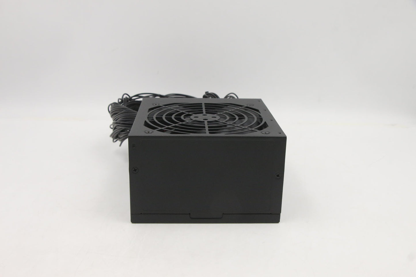 Lenovo - PWR_SUPPLY 100-240Vac, 650W 90% PSU - 5P50V03177
