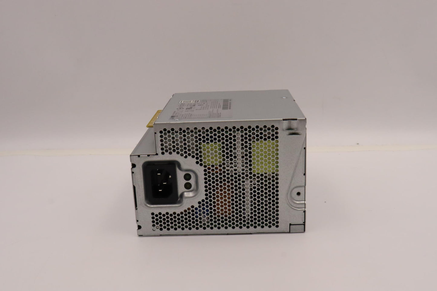 Lenovo 1000W Power Supply Unit, 92% Efficiency, 100-240V - 5P50V03213
