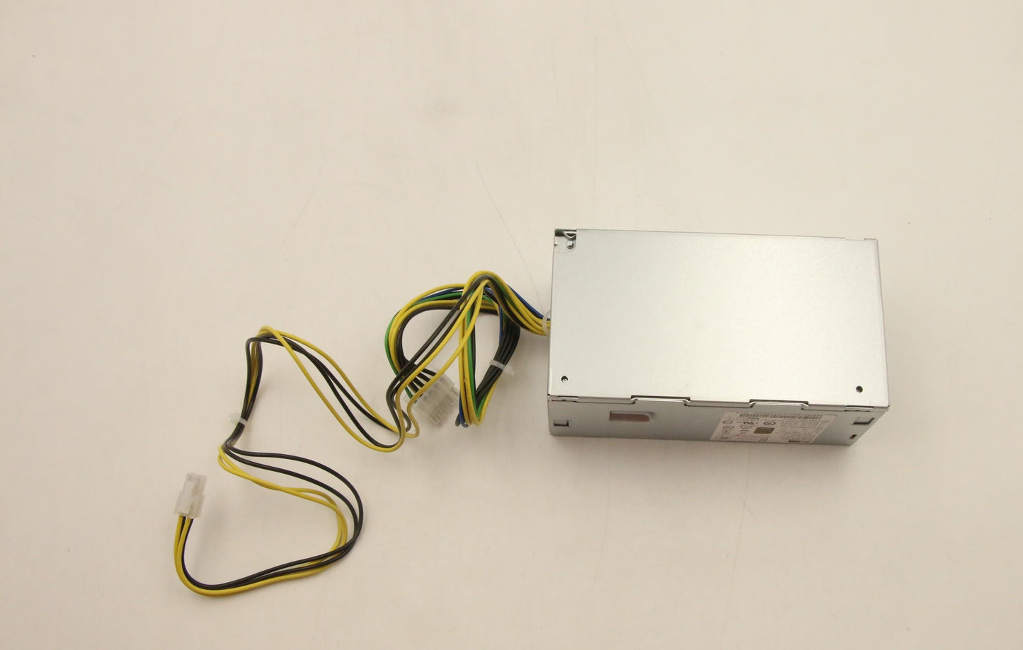 Lenovo - 100-240Vac, TFX260W, 85% - 5P51D77076