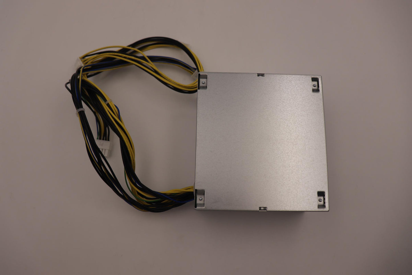 Lenovo Desktop Power Supply Unit 750W AC - 5P51D77106