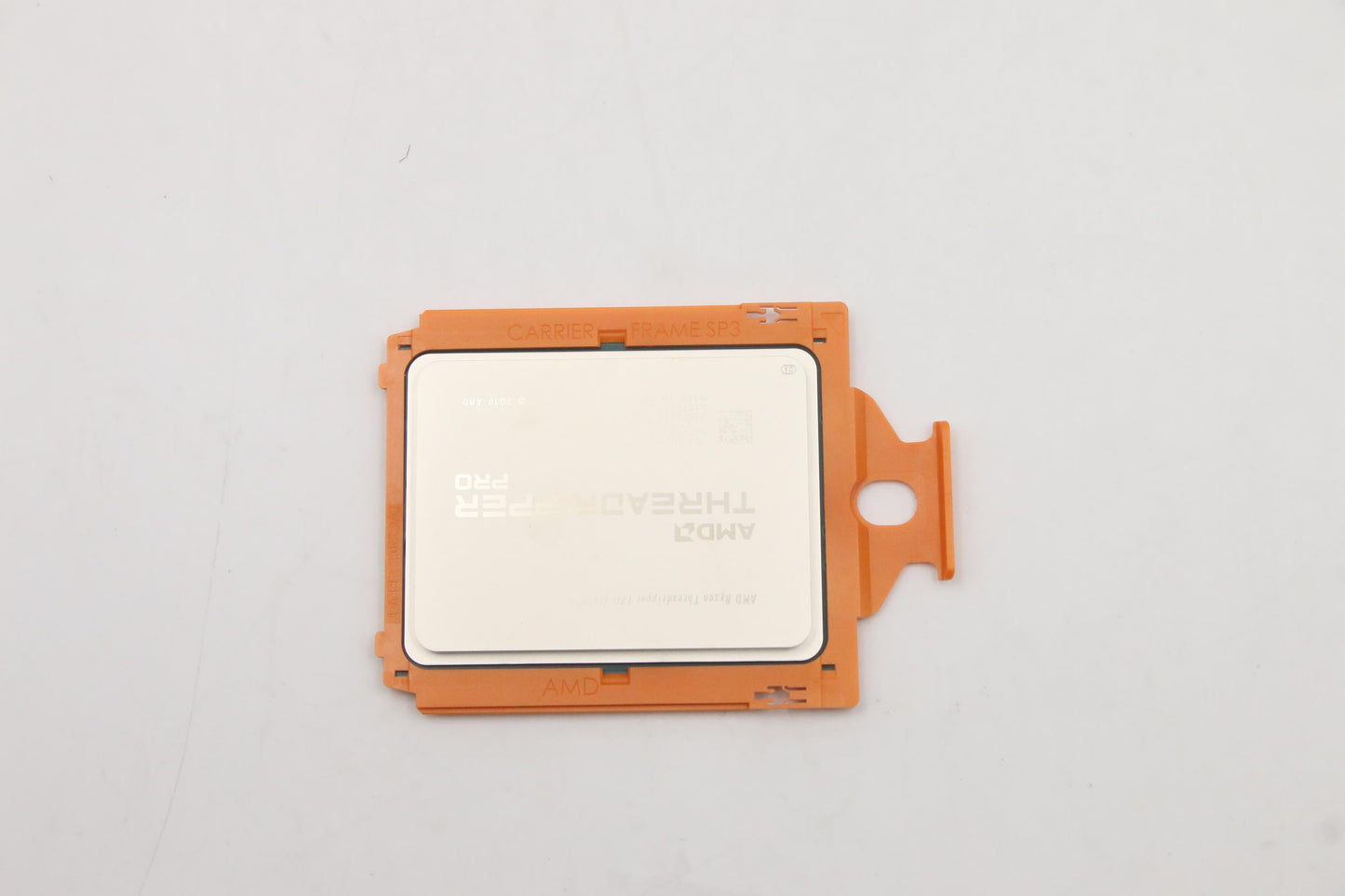 Lenovo AMD Threadripper Pro 3945WX Processor, 4.0GHz - 5SA0U56239