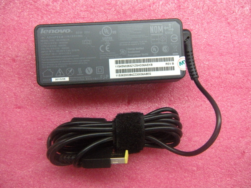 Lenovo AC Adapter - 45N0264