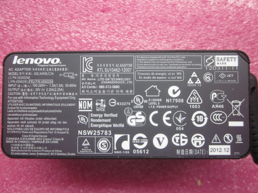 Lenovo AC Adapter, 45W, 20V, 3-Pin, Worldwide - 45N0294