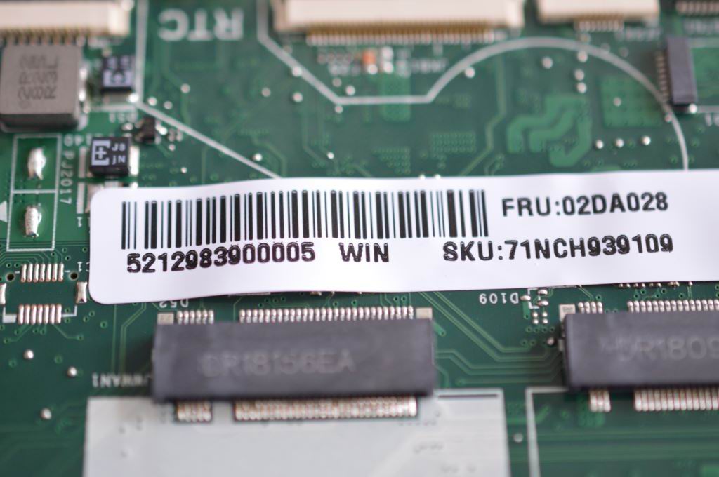 Lenovo i7-8650U UMA, 16GB RAM, WIN, YTYA - 02DA028