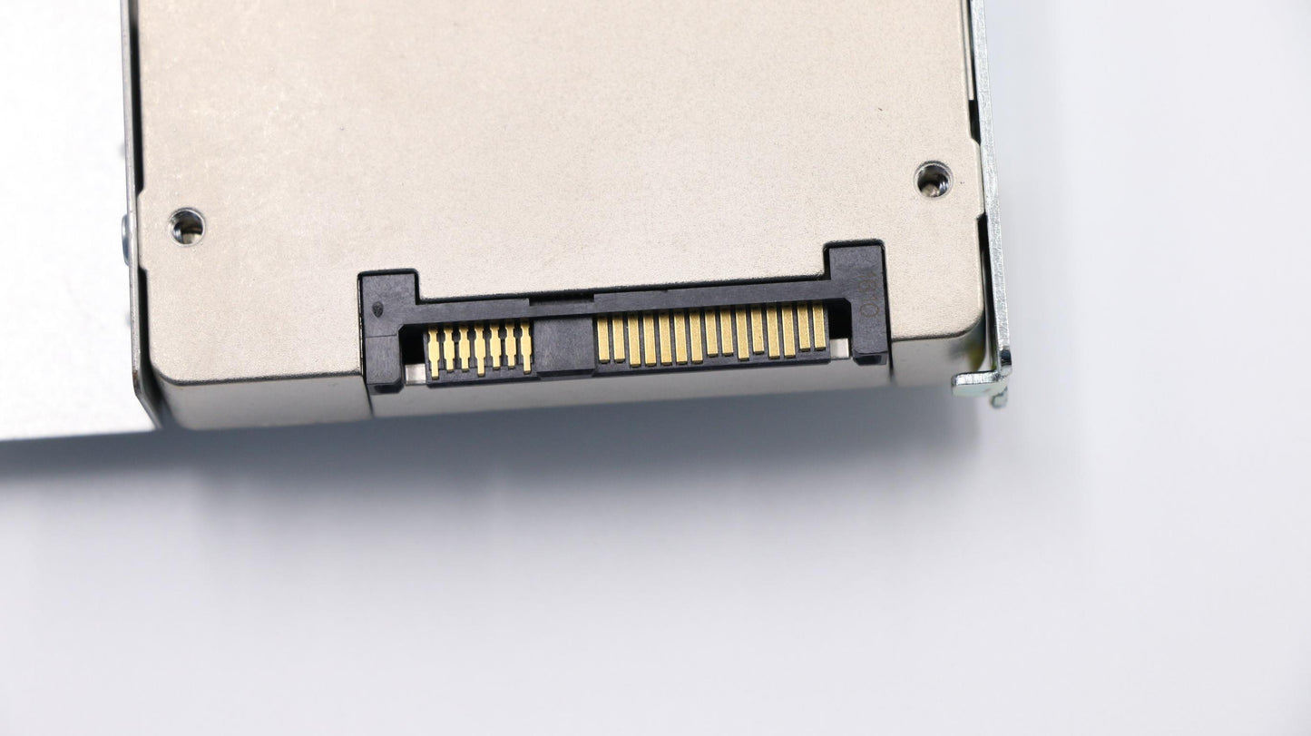 Lenovo Sd Solid State Drives - 00FC830