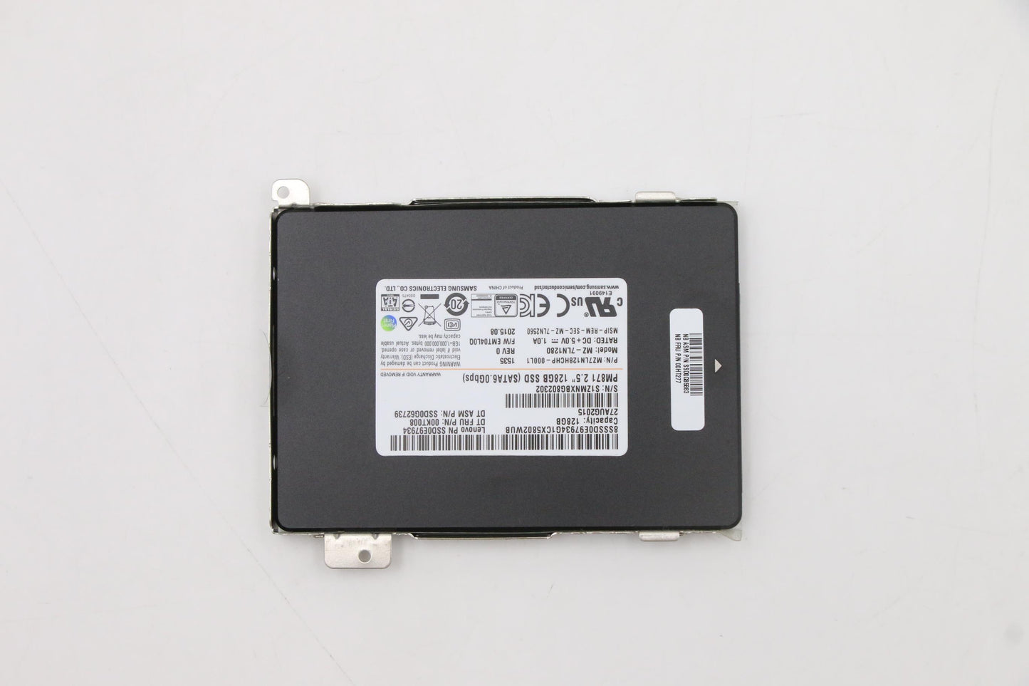 Lenovo Sd Solid State Drives - 00HT277