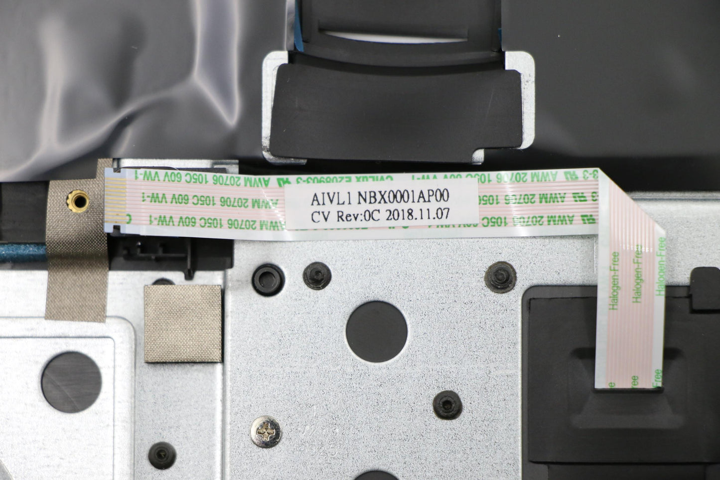 Lenovo Kp Kybd Bezels And Palmrests - 00HT719