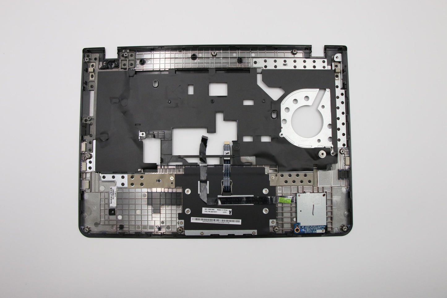 Lenovo Kp Kybd Bezels And Palmrests - 00HT877