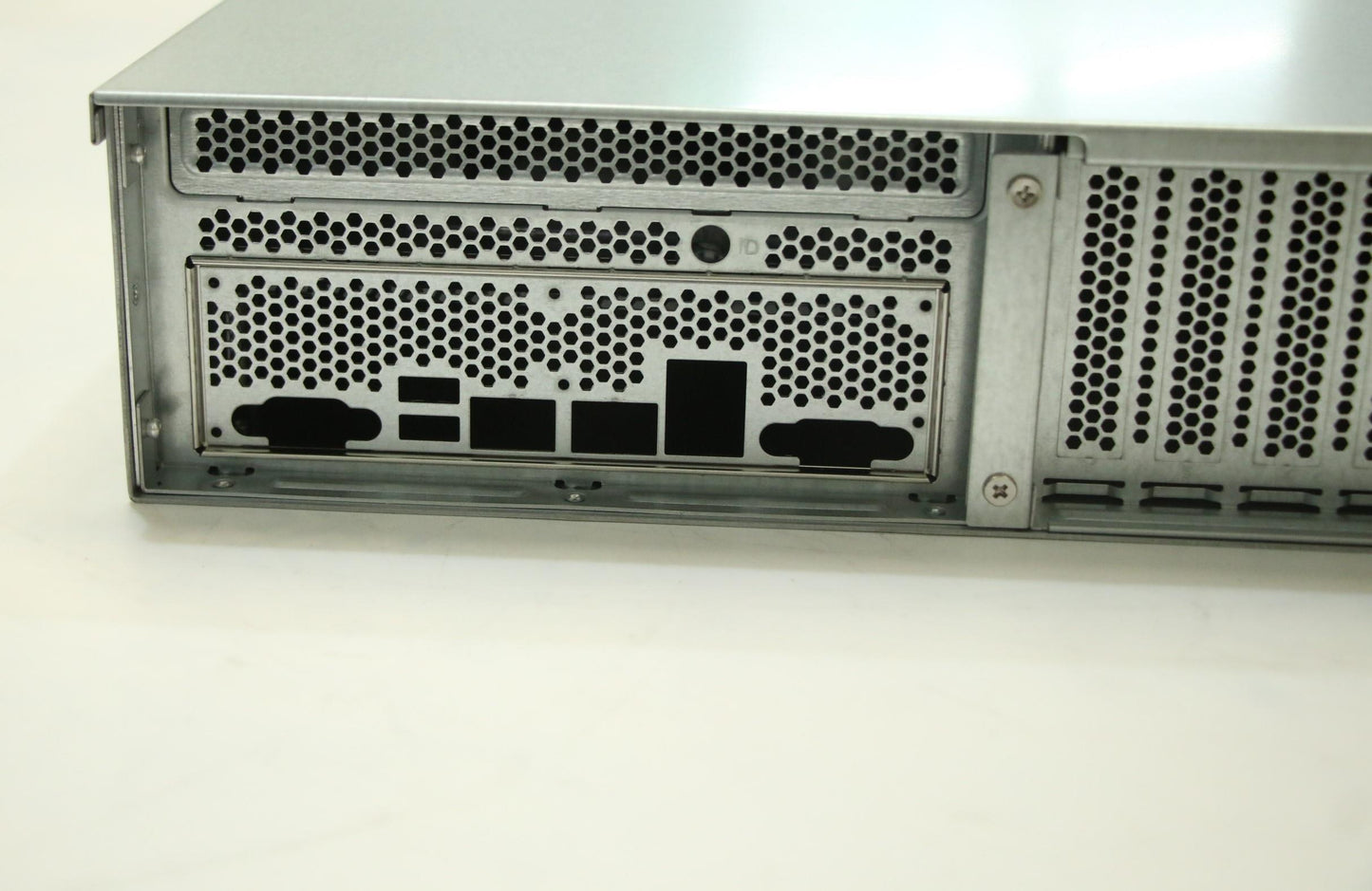 Lenovo Ch Chassis And Frames - 00HV016