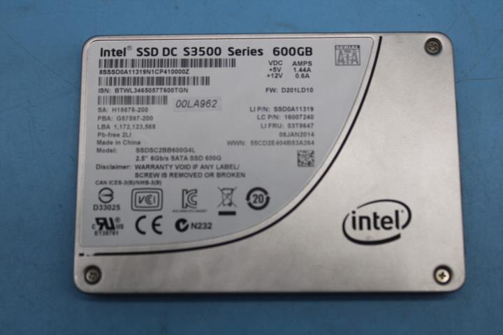 Lenovo Sd Solid State Drives - 00LA962