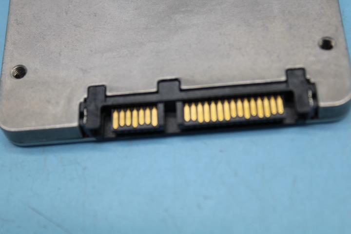 Lenovo Sd Solid State Drives - 00LA962