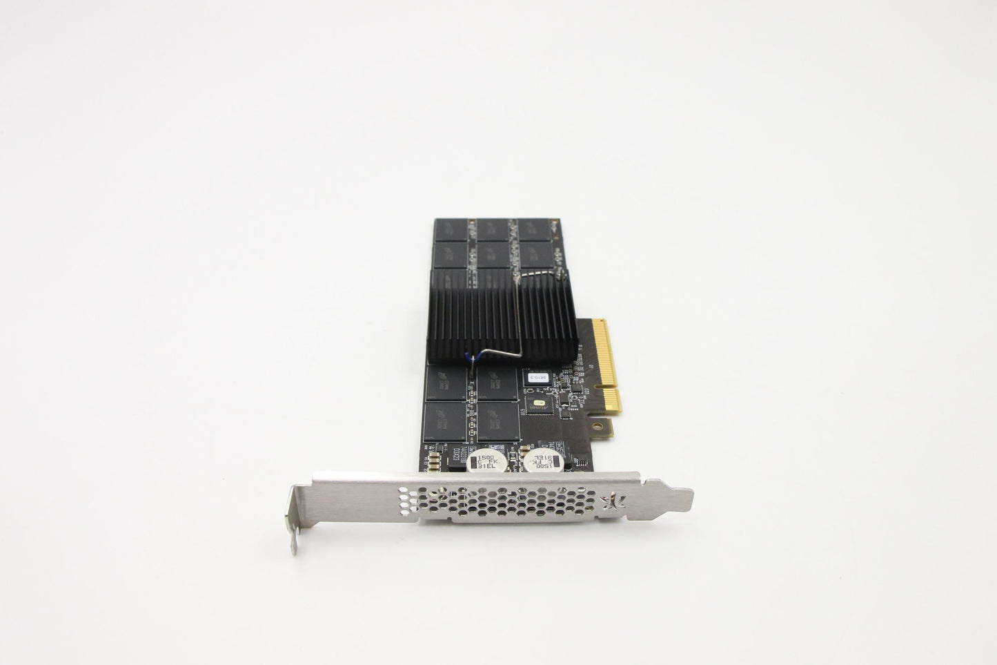 Lenovo Sd Solid State Drives - 00LF007