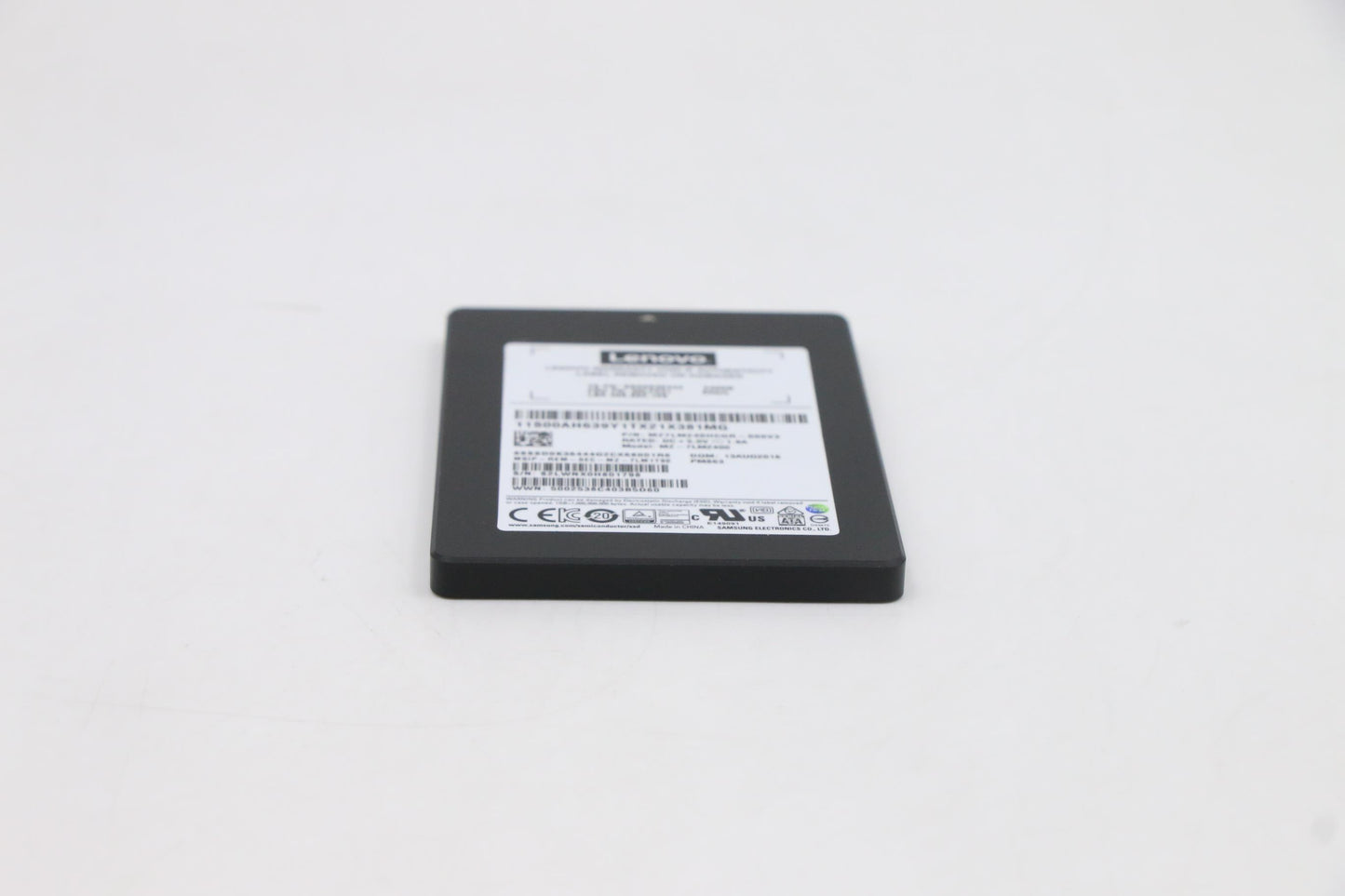 Lenovo Sd Solid State Drives - 00LF231