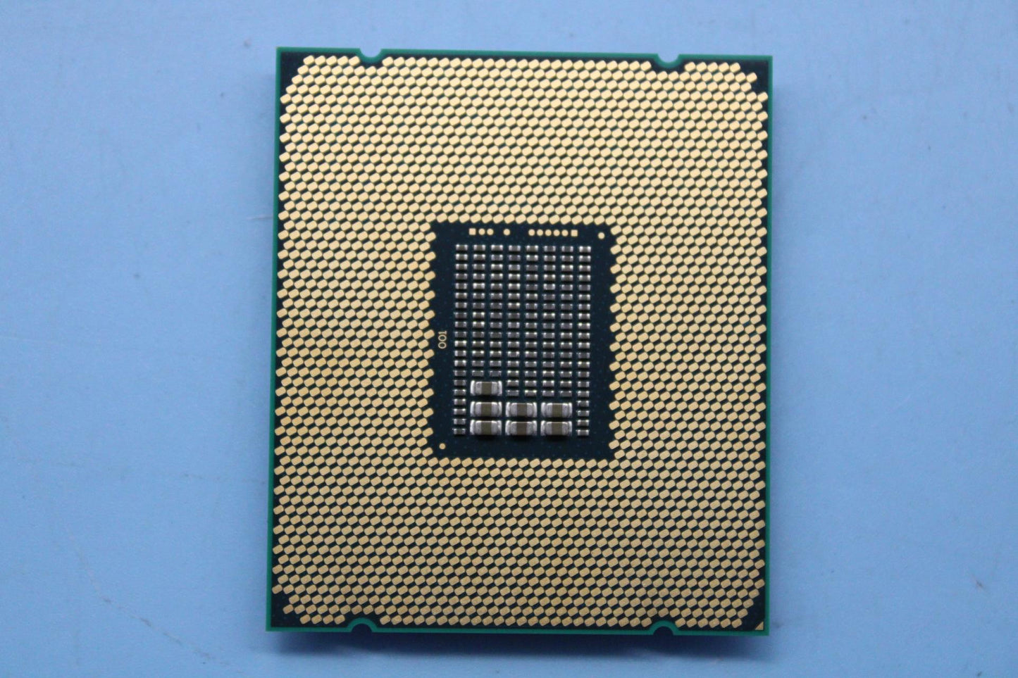 Lenovo Intel Xeon Processor E5-2699R - 00PH828