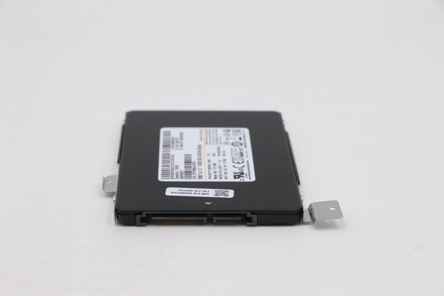 Lenovo Ssd Asm 128G,2.5-Inch ,7Mm,Sat - 00UP352
