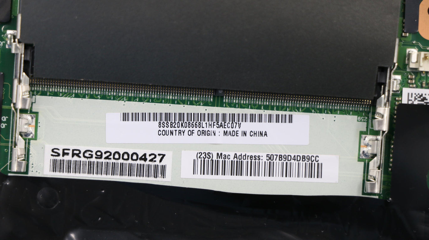 Lenovo Mb E31505M 4Gb Win Yamt Ytpm N - 00UR736