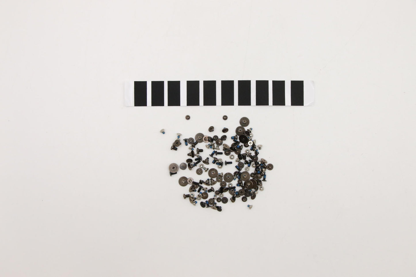 Lenovo Ks Kits Screws And Labels - 00UR914