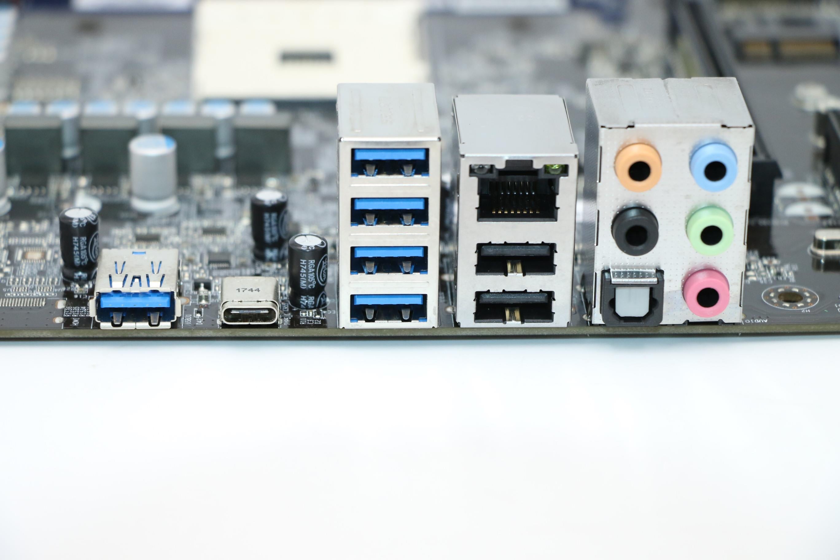 Lenovo System Board, AMD Summit Ridge B350, Windows DPK - 00XK277