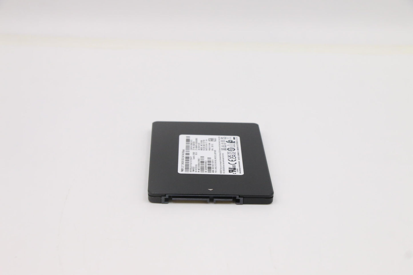 Lenovo 256G 2.5 7Mm Sata6G Sam Opal - 00XK769