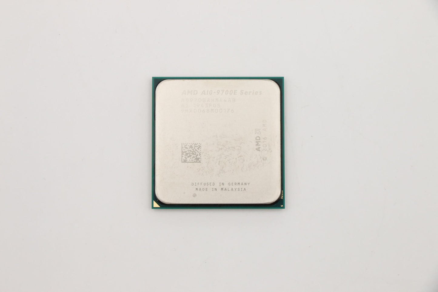 Lenovo Amd Pro A10-9700E 3.0Ghz 35W - 01AG074