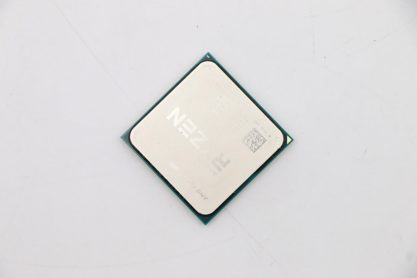 Lenovo Amd Ryzen 5 1600 3.2G/6C - 01AG134