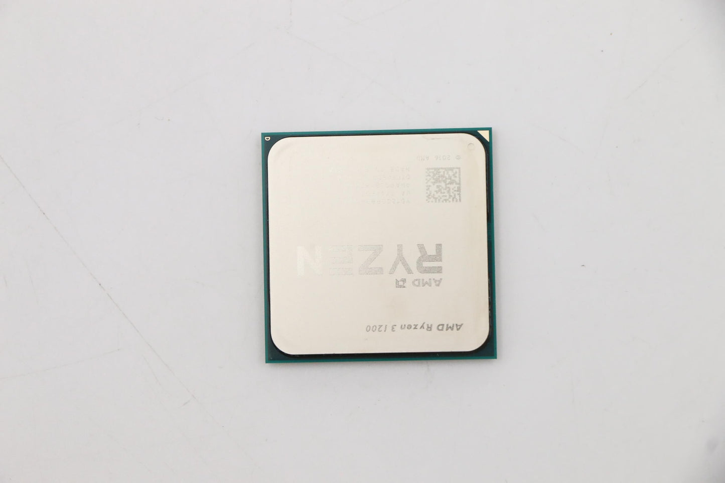 Lenovo Amd Ryzen 3 1200 3.1G/4C/8M/Am - 01AG142