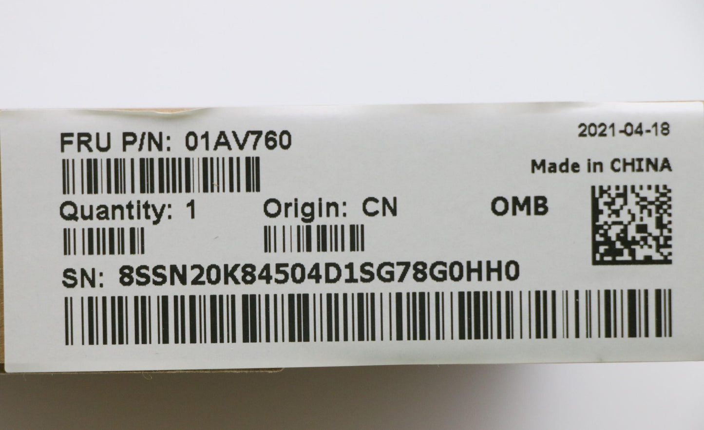 Lenovo Laptop Keyboard - 01AV760